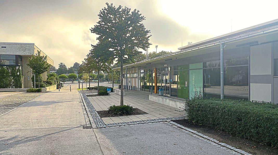 Die Anton-Wolf-Halle in Geisenfeld steht am 25. September ganz im Zeichen der Messe Ausbildungskompass. Foto: oh