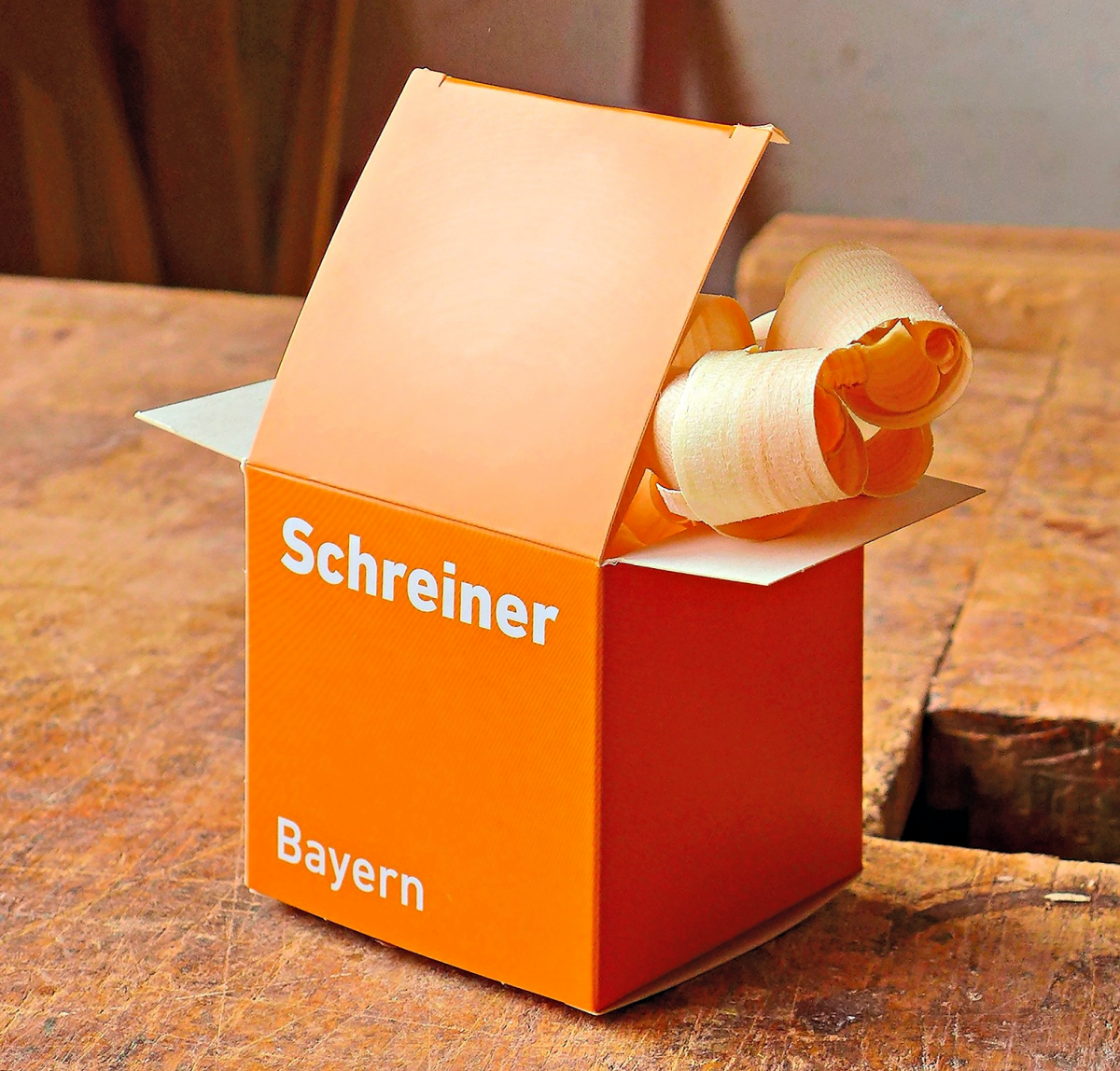 Zum Tag des Schreiners öffnen die Innungsschreiner ihre Werkstätten und ermöglichen Besuchern einen Blick hinter die Kulissen des Handwerks. Fotos: FSH Bayern