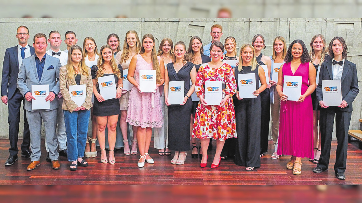 RabanusMaurusSchule in Fulda Mit dem Zeugnis in die Zukunft