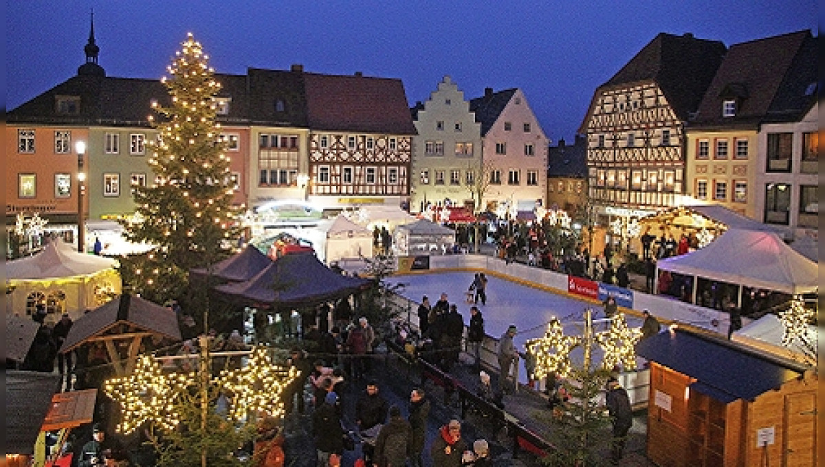 24. Nostalgischer Weihnachtsmarkt in Mellrichstadt: Glühwein & Rahmenprogramm mit Gewinnspiel