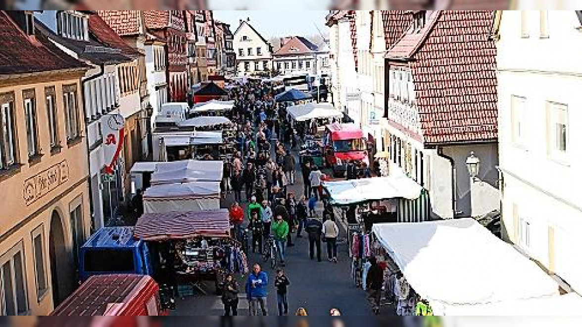 Lätaremarkt: Verkaufsoffener Sonntag in Ebern