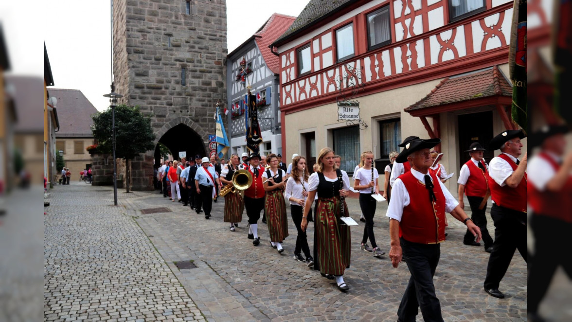 Petrus und Paulus Kirchweih in Höchstadt a.d. Aisch mit Festgottesdienst 