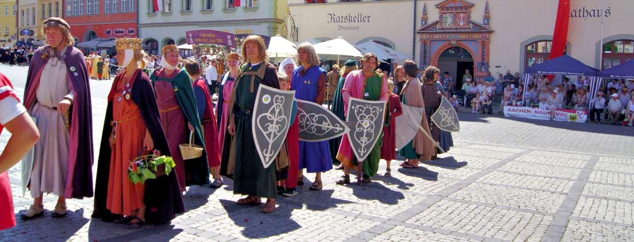 Kirschfeststimmung in der Stadt Naumburg