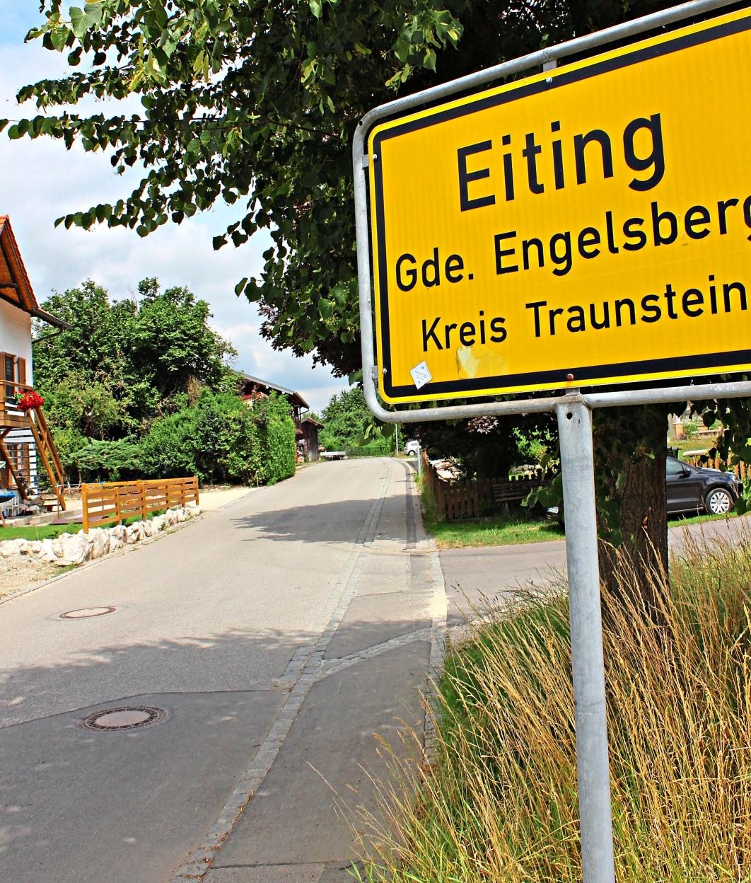 Eiting und Maisenberg waren bis zur Landkreisgebietsreform von 1972 eigenständige Gemeinden im Landkreis Mühldorf. Seit 50 Jahren gehören sie zu Engelsberg und zum Landkreis Traunstein. − Fotos: Traup