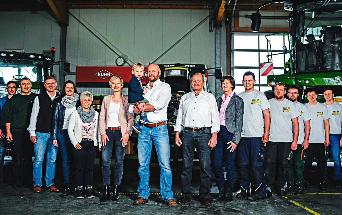 Das Team von Völtl Landtechnik GmbH.