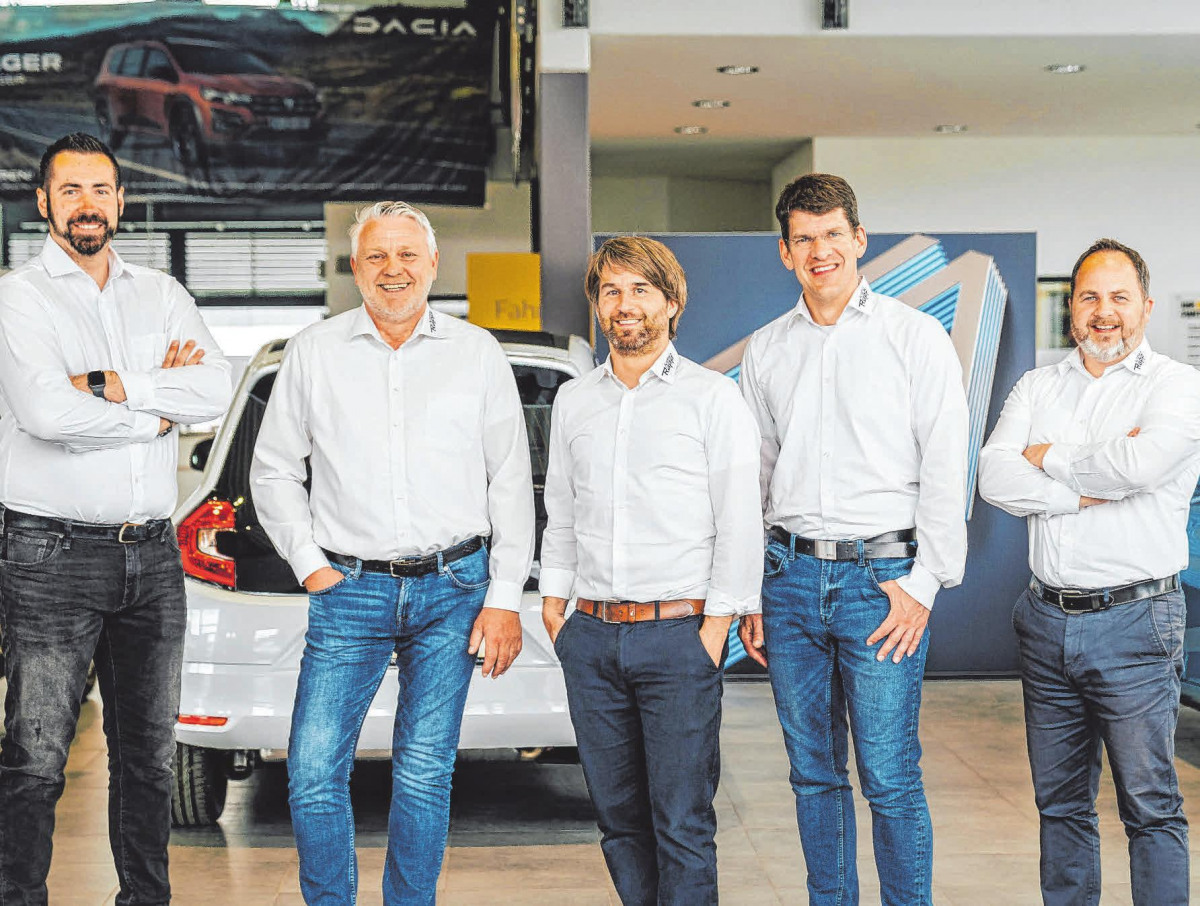 Autohaus Rapp Schemmerhofen: Jubiläumsrabatte/Megane - Schwäbischer Verlag