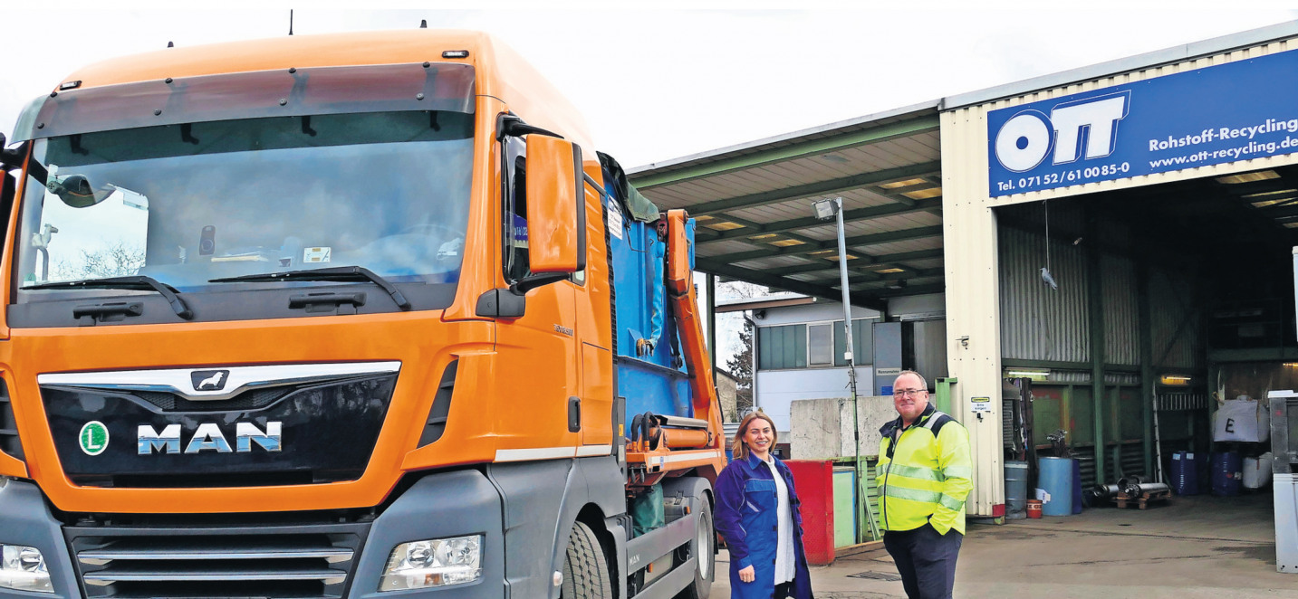 Recycling im Vordergrund-2