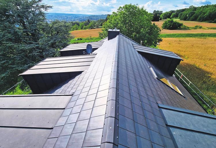 Dachdämmung mit Mehrfachnutzen von der Fellbacher Dachdeckerei & Zimmererei Holzbau Schock und Bedachungen-3