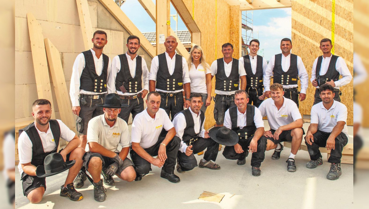 Dachdämmung mit Mehrfachnutzen von der Fellbacher Dachdeckerei &  Zimmererei  Holzbau Schock und Bedachungen