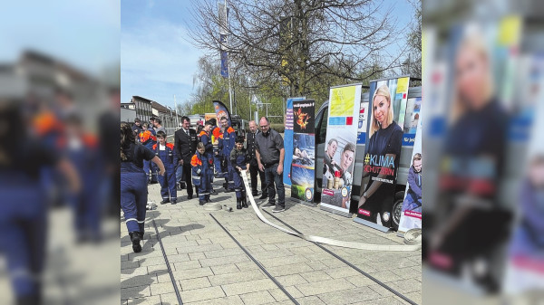Kreisjugendfeuerwehrtag in Eislingen: Großes Interesse bei Feuerwehrfest