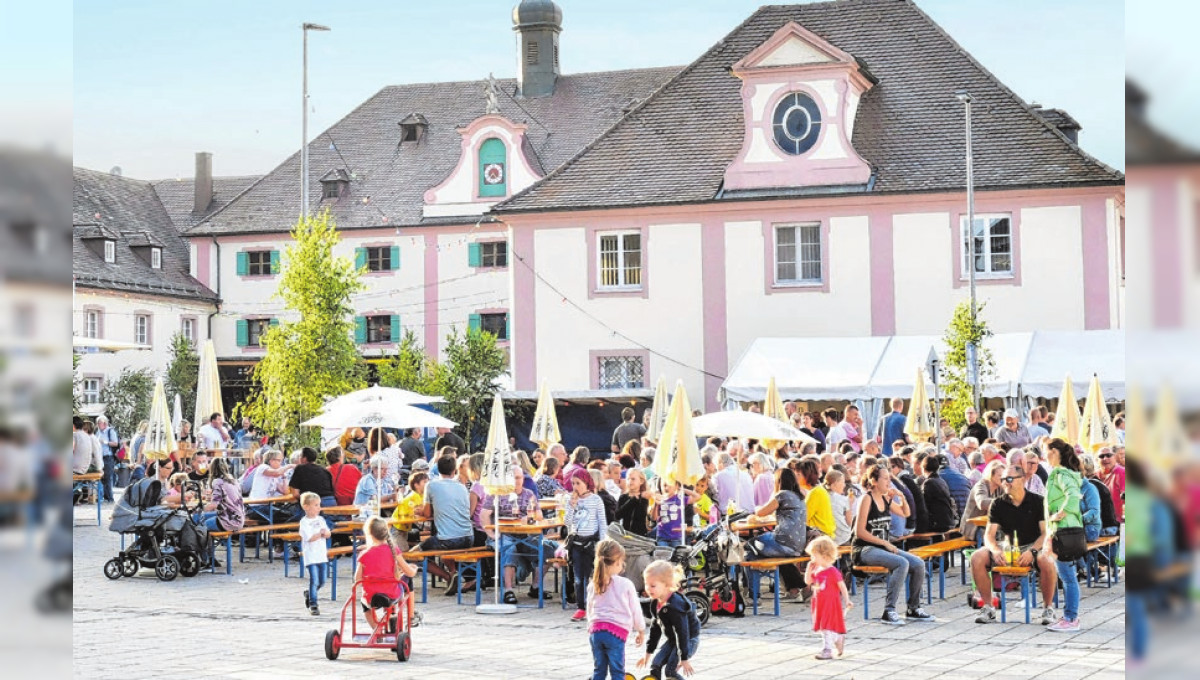 Feiern, genießen, erleben bei der Dorfhockete in Oberdischingen 
