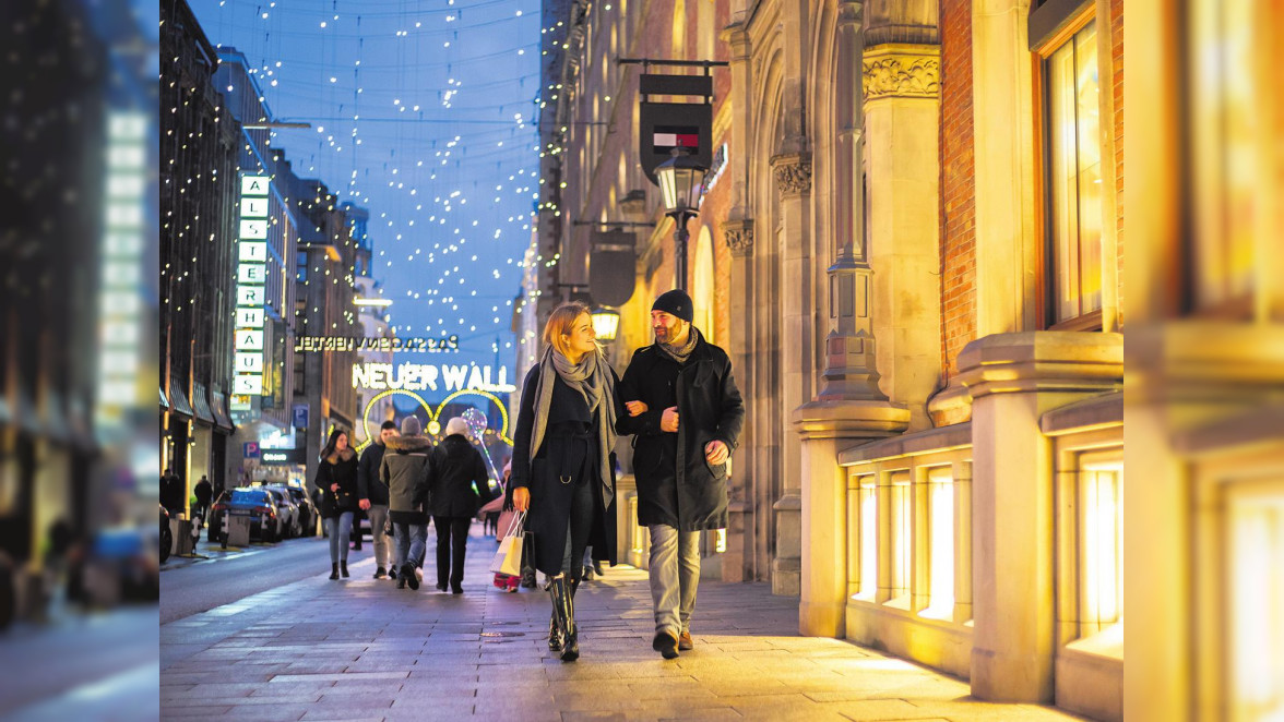 Die stimmungsvoll dekorierten Straßen und Passagen in der Innenstadt machen den vorweihnachtlichen Einkaufsbummel zum Vergnügen. Foto: Mediaserver Hamburg/Timo Sommer