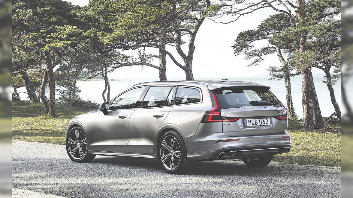 Der geräumige und gleichzeitig elegante Volvo V60 wurde unlängst von den Lesern einer Automobil-Fachzeitschrift zum „Familienauto des Jahres 2021“ gekürt