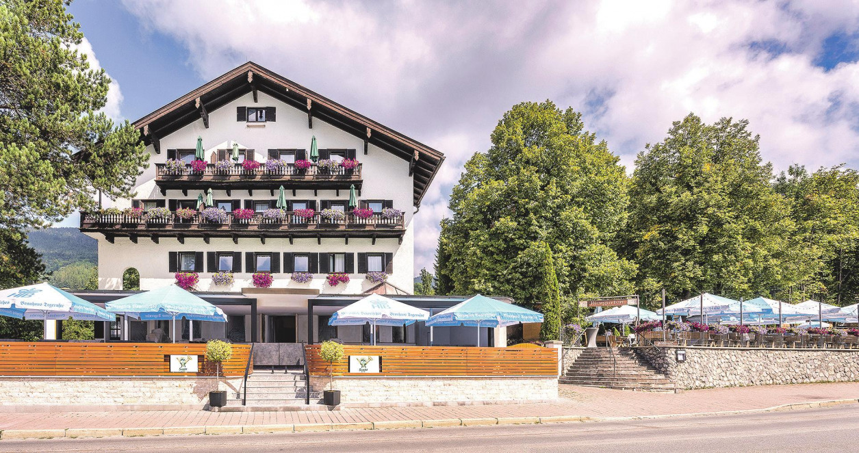 Yachthotel Chiemsee****: Erstklassige Adresse in malerisch schöner Landschaft-2