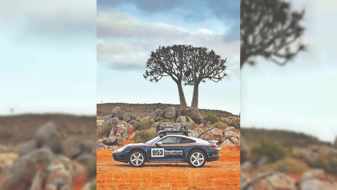 Souverän auch auf Pisten abseits befestigter Straßen: das Sondermodell Porsche 911 Dakar (Kraftstoffverbr.: 11,3 l/100 km; CO2-Emis.: 256 g/km)