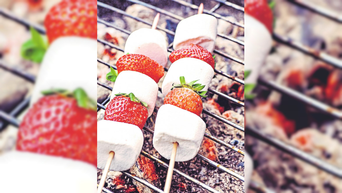 Erdbeer-Marshmallow-Spießchen