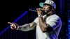 Er ist der originale „P.I.M.P.“: Rapper 50 Cent hat seinen Fans in Hamburg eingeheizt.
