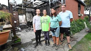 Am Geburtstag von André Bredereck (57) brannte das Haus seiner Familie ab. Das Feuer was im Geräteschuppen ausbrach konnte von der Berliner Feuerwehr nicht gestoppt werden.