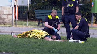 Der schwer verletzte Mann musste am Karl-August-Platz in Berlin-Charlottenburg behandelt werden