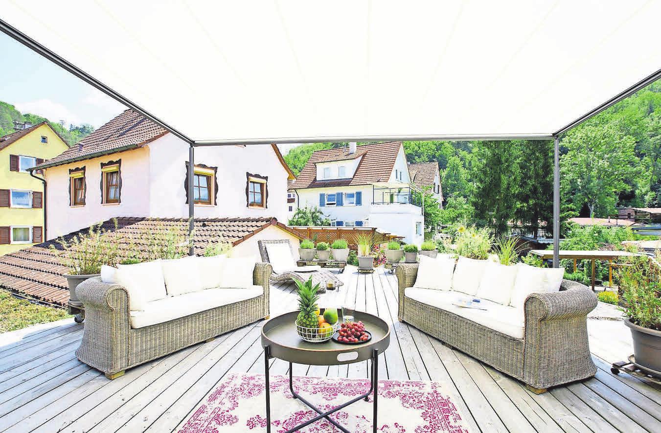Weist in Neustadt bietet eine große Auswahl an Bodenbelägen, Tapeten, Farben, Textilien, Sonnenschutz und mehr-3