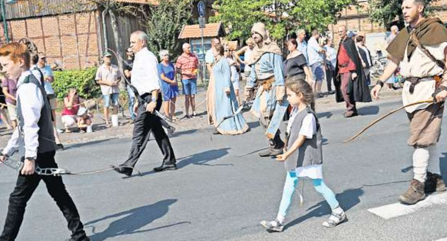 Hänigsen feiert sein Volks- und Schützenfest von Sonnabend, 17. August, bis Montag, 19. August 2019-5