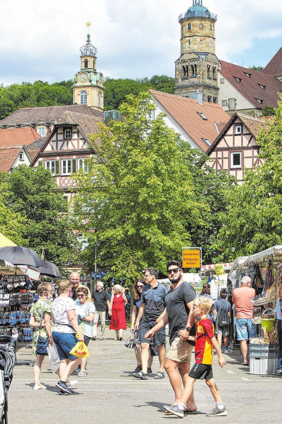 Marktmeisterin Bettina Ilg: Maskenpflicht auf dem Krämermarkt in  Schwäbisch Hall-2