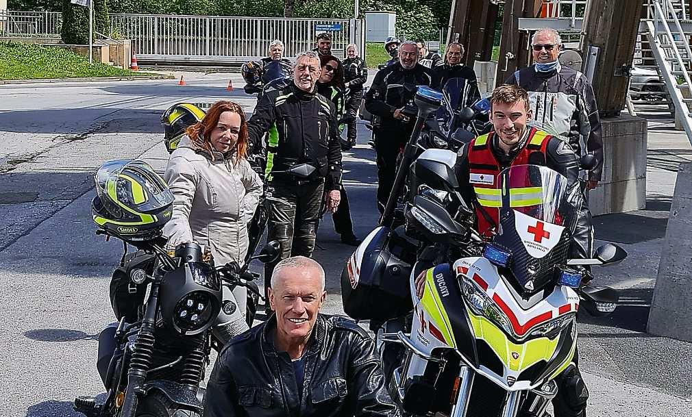 Motorradfahren mit der Polizei ganz im Sinne der Sicherheit: Fahrsicherheitstraining des Polizeisportvereins Tirol -5