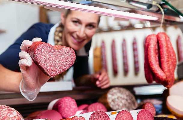 Wissen wo das Fleisch herkommt﻿: Lehre zum Fleischverarbeiter bei KARNERTA  Klagenfurt-2