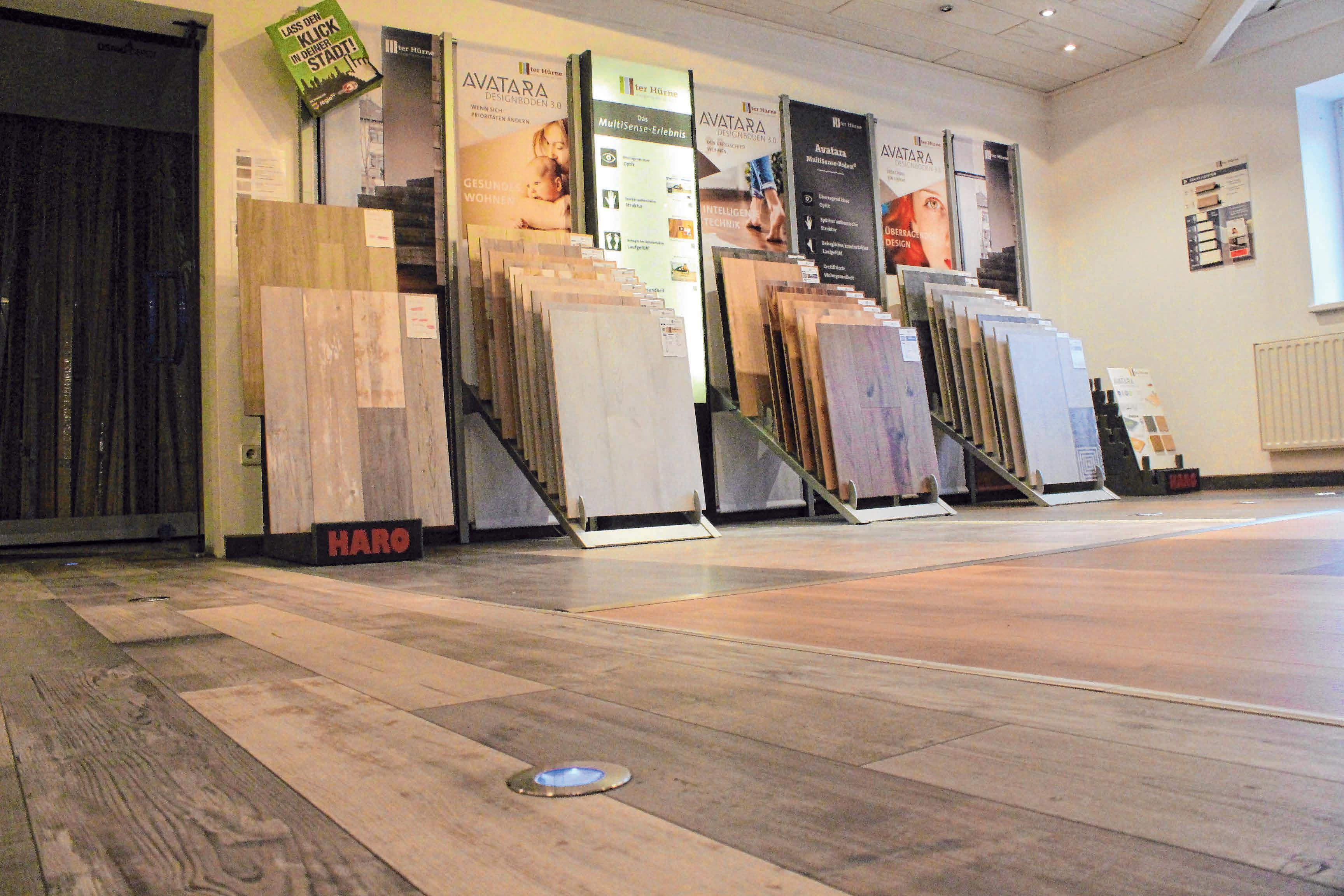 Alles rund ums Holz - Riesige Vielfalt an Bodenbelägen - Schwäbischer ...