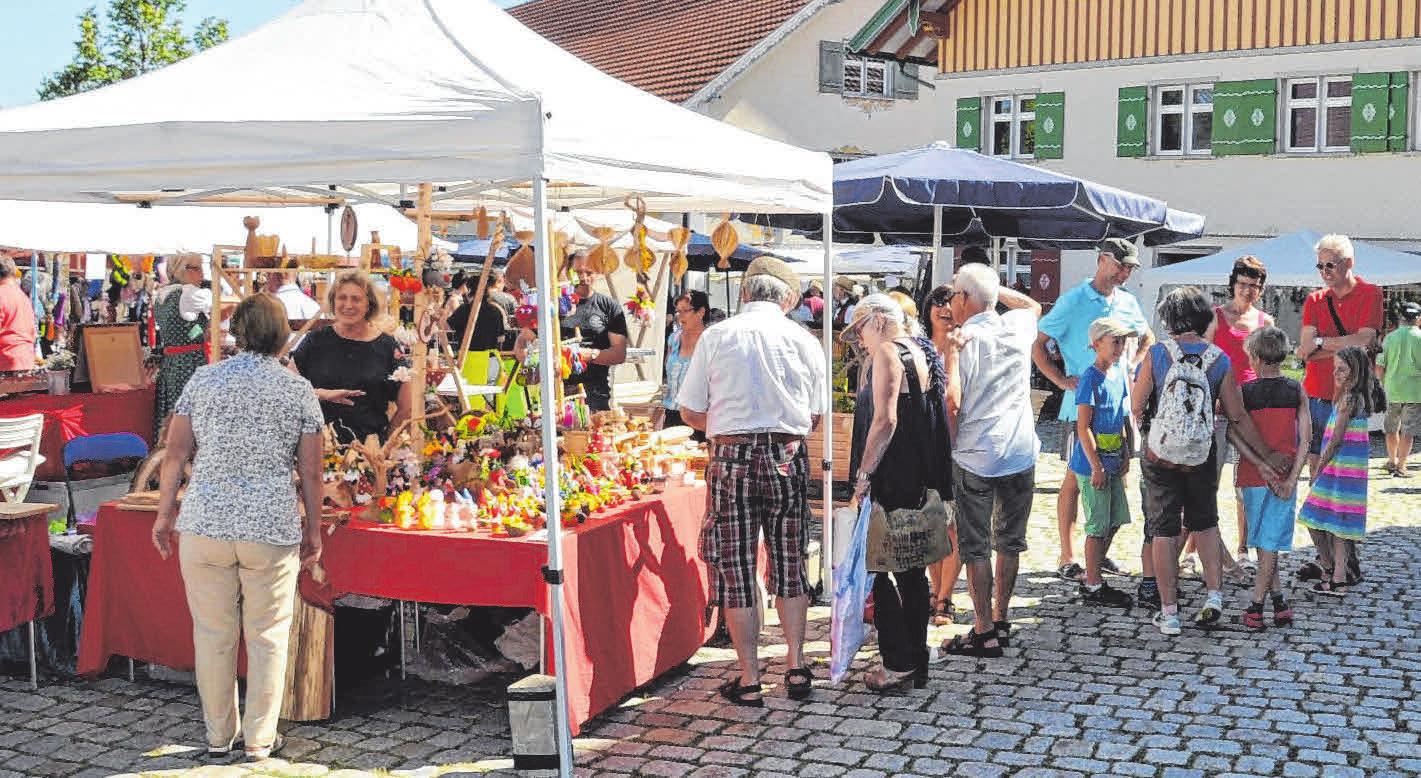 Geschichts- und Heimatverein Eglofs in Argenbühl: Buntes Treiben auf dem Kunstmarkt in Eglofs