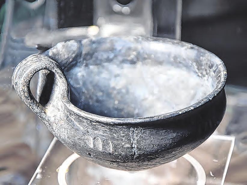 3500 Jahre alt und noch stilvoll: Gmundner Bronzezeit-Trinkschale-2