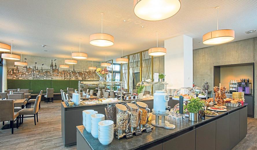 Hotel am Campus in Ingolstadt überzeugt durch die ökologische und nachhaltige Konzeption und ist ein KfW-Effizienzhaus 55-2
