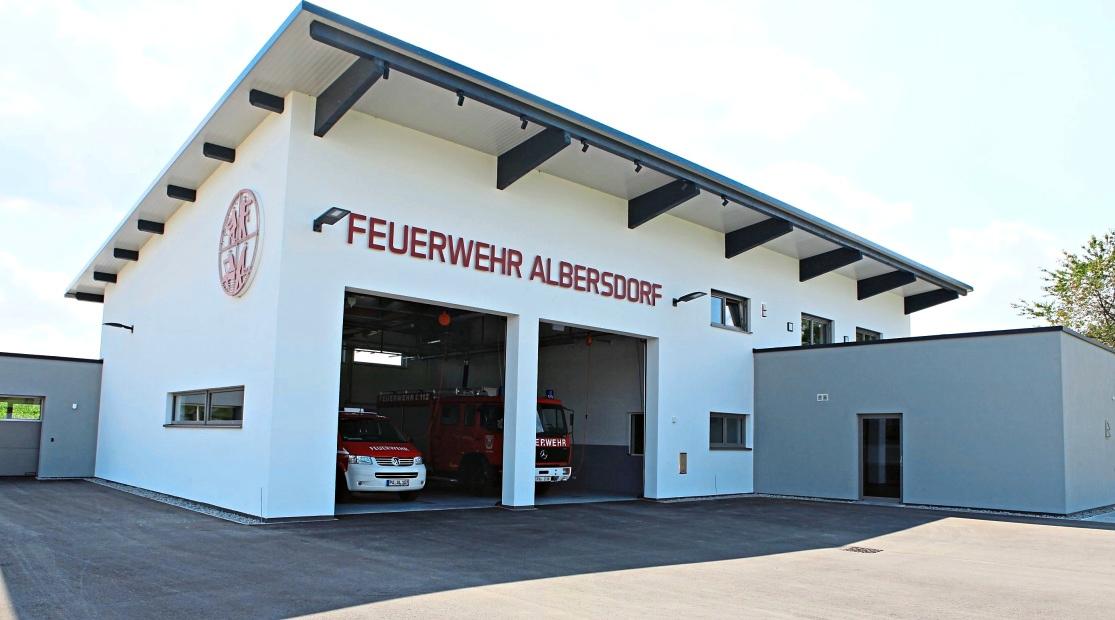 FFW Albersdorf nimmt neues Gerätehaus offiziell in Betrieb-6