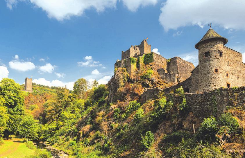 Die faszinierende Mittelgebirgslandschaft bietet im Herbst unvergessliche Touren und Klettererlebnisse-3