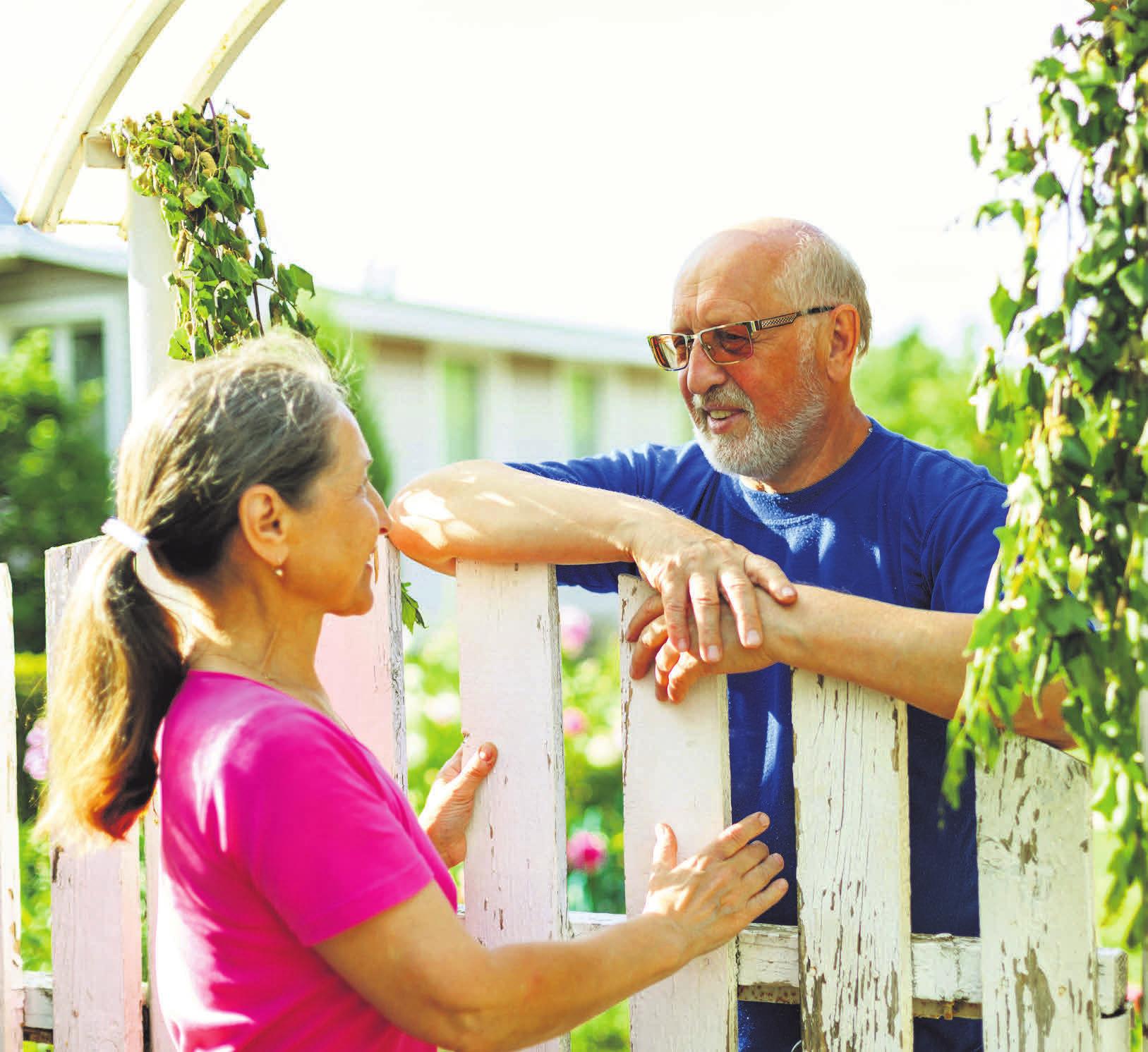 So wichtig ist der Plausch über den Gartenzaun Lübecker Nachrichten