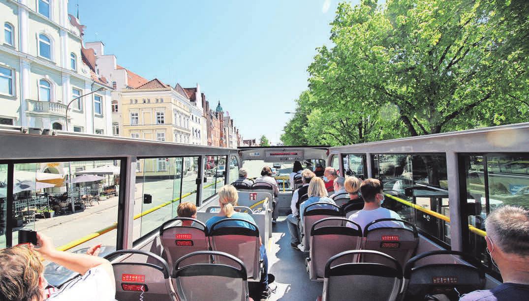 Mit dem Open-Air-Bus durch die Hansestadt Lübeck-2
