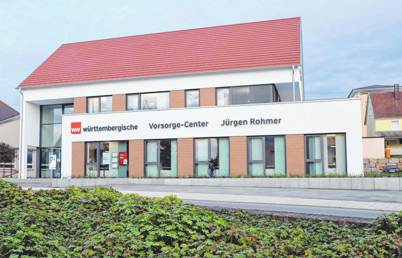 Vorstellung des neuen Vorsorge-Centers Jürgen Rohmer in Schwendi