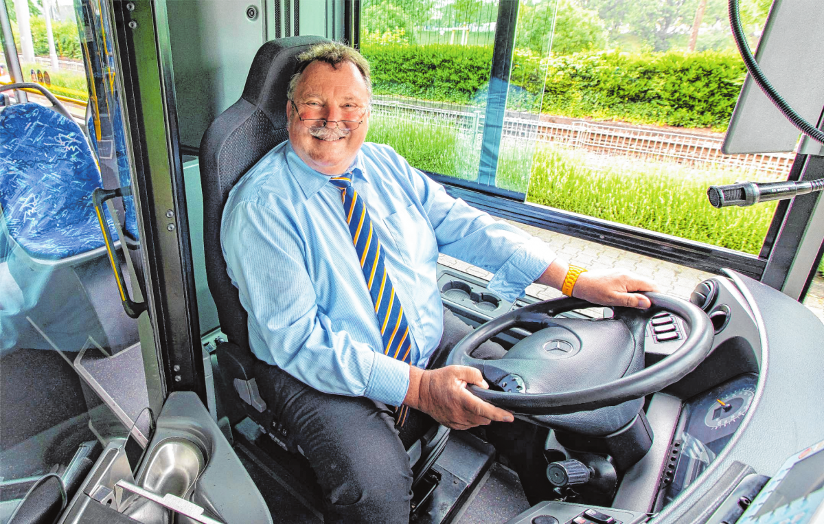Sicherer Arbeitsplatz mit Aussicht: Busfahrerinnen vom RheinNeckar-Verkehr Mannheim 