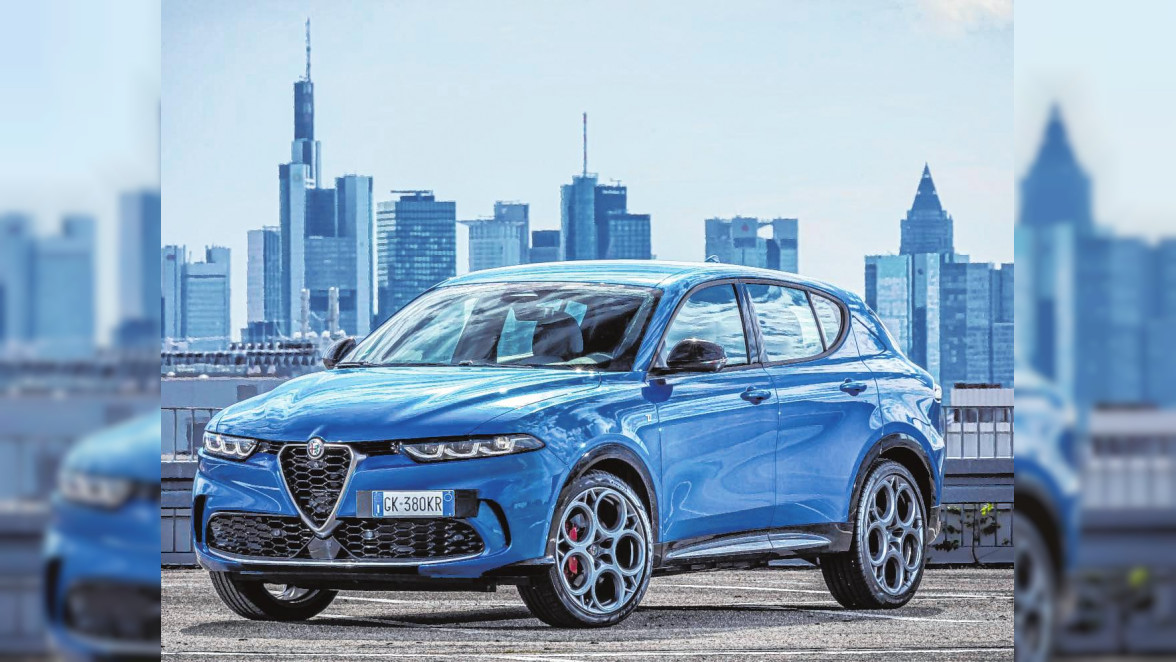 Der Alfa Romeo Tonale steht als kompaktes SUV mit Hybrid-Antrieb für die Metamorphose der Marke. BILDER: ALFA ROMEO
