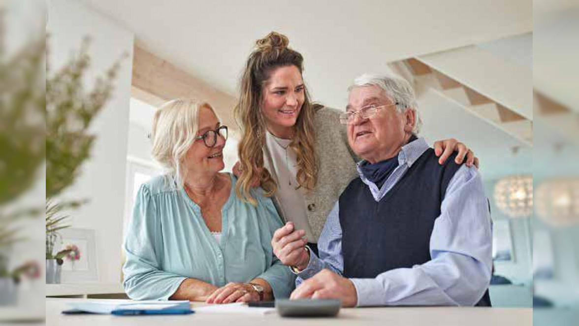 Eine Eigentumswohnung für die Kinder kaufen: Dieses Finanzierungsmodell ist bei Immobilienbesitzern und Banken gleichermaßen beliebt. Foto: djd/Dr. Klein Privatkunden/Lars Franzen