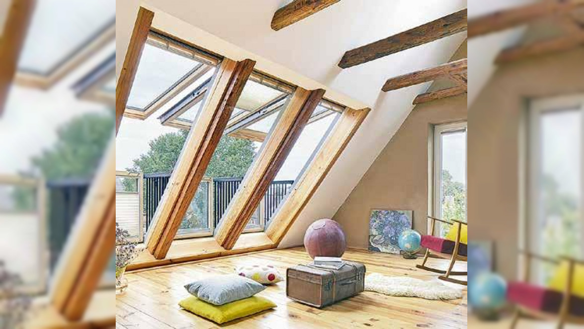 Fenster spielen nicht nur für den Klimahaushalt eine entscheidende Rolle. Sie sind auch prägend für die Atmosphäre im Haus. Foto: VELUX Deutschland