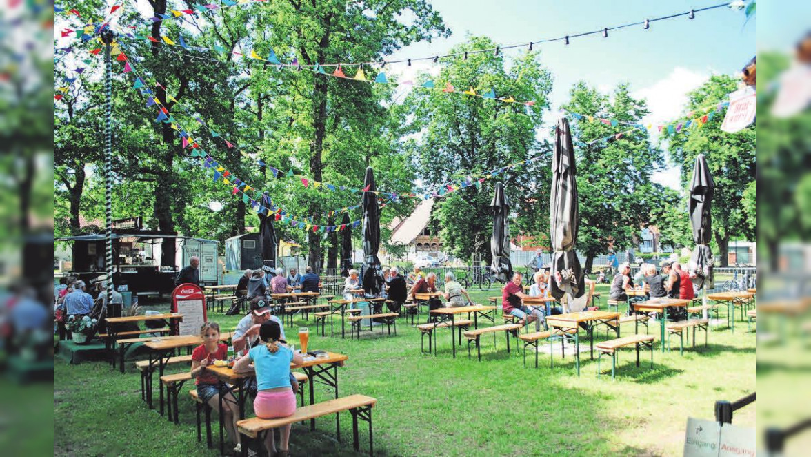 In Aligse hat wieder der Dirk Böttichers Sommergarten geöffnet