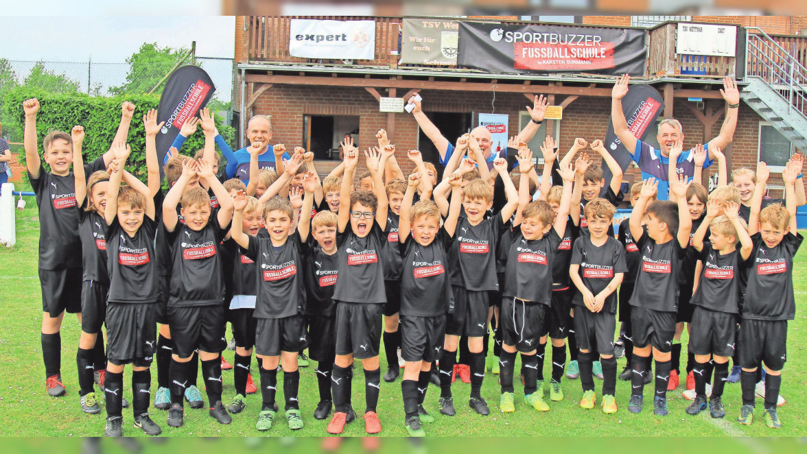 Sportbuzzer-Fußballschule gastiert zum ersten Mal in Ricklingen