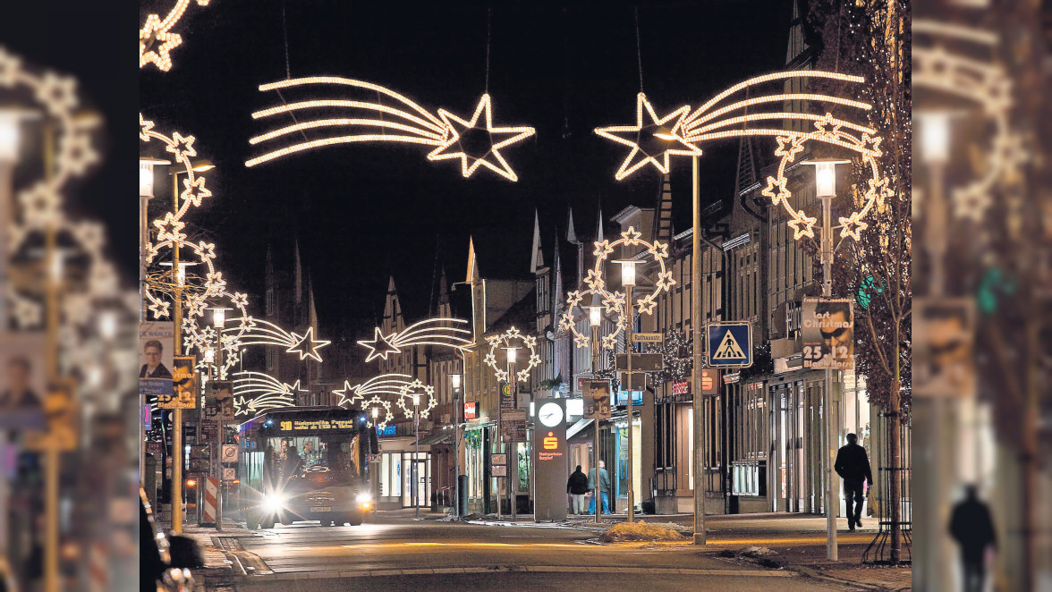  Weihnachtsbeleuchtung sorgt bei den Burgdorfer Lichtwochen 2022 und beim Weihnachtsmarkt für festlichen Glanz 