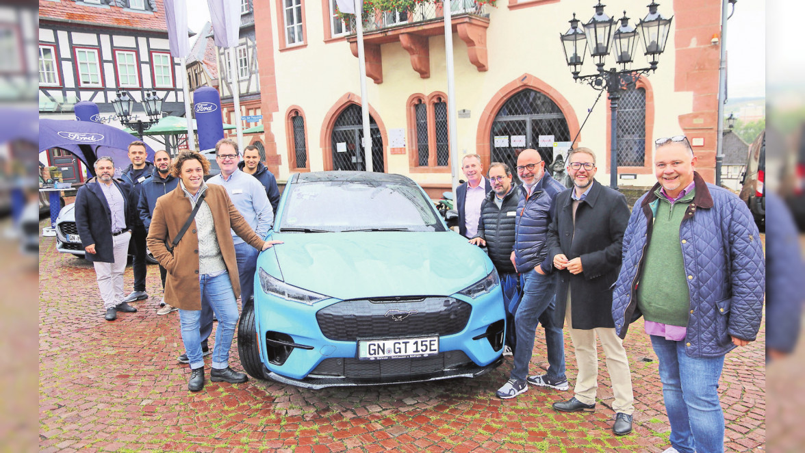 19. MKAA Gelnhausen: Jede Menge Autoangebote auf dem Ober- und Untermarkt