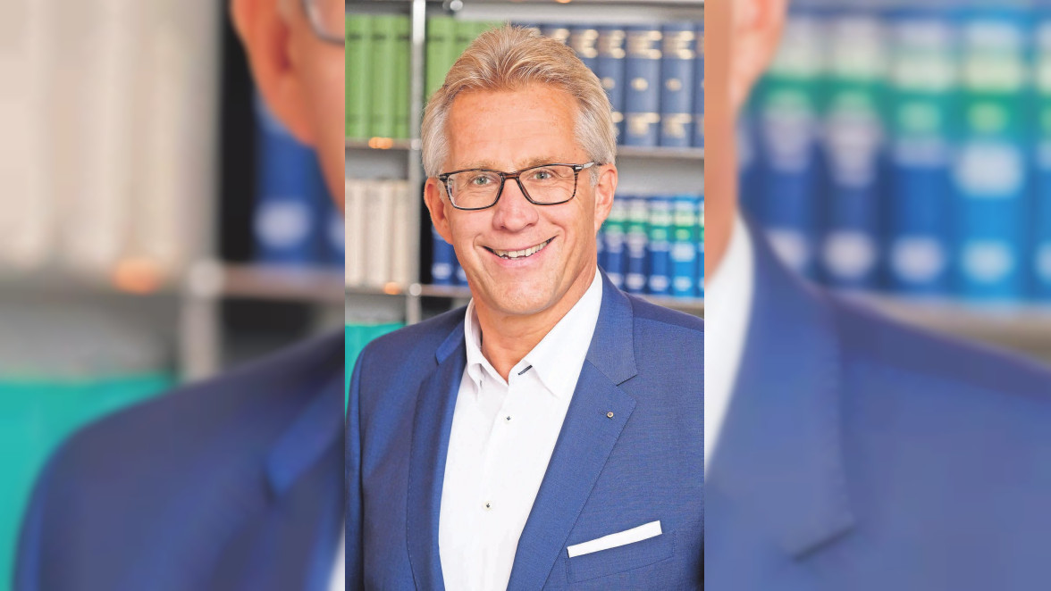 „Arbeitgeber dürfen Mitarbeiter nicht nach ihrem Impfstatus fragen“, so Fachanwalt Joachim Meyer von der Burgwedeler Rechtsanwaltskanzlei Prof. Versteyl