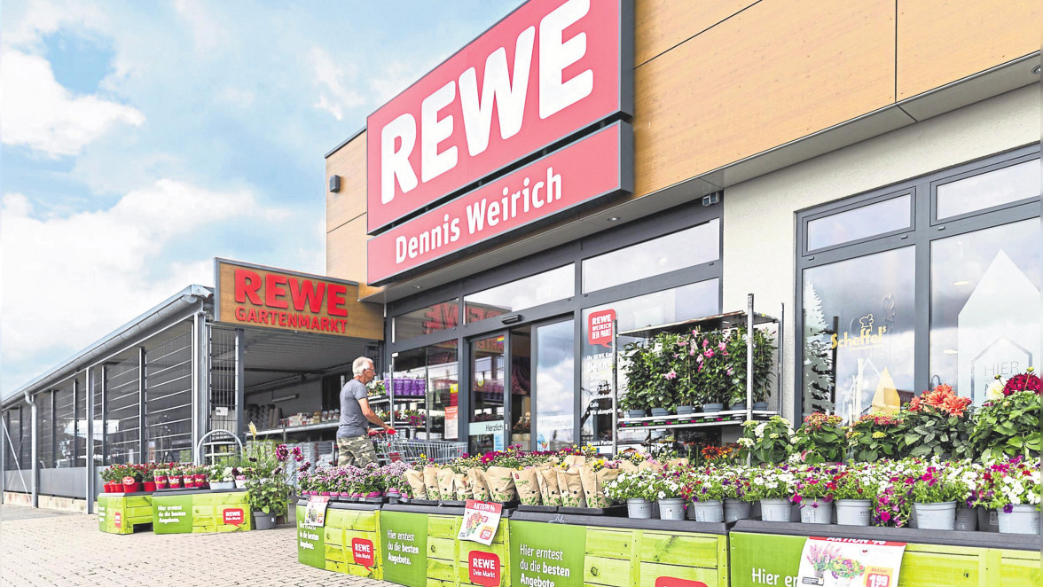 REWE-Markt in Straßenhaus erstrahlt im neuen Glanz