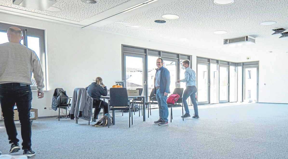 Neues Rathaus in Rekordzeit fertiggestellt-3