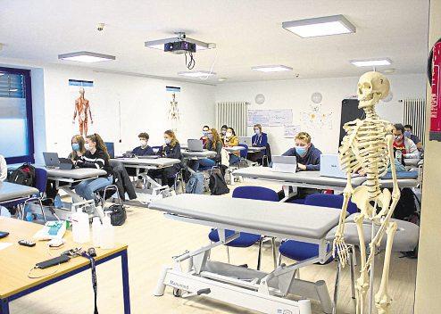 Freie Ausbildungsplätze in der Physioschule der Sieg Reha GmbH