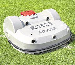 Neue Roboter von Echo mähen Sportplätze in einem Drittel der bisherigen Zeit